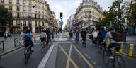 Paris bicicletă