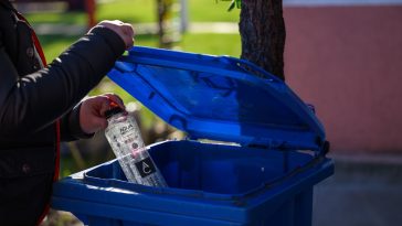 reciclare „Gesturi mici pentru practici mari”